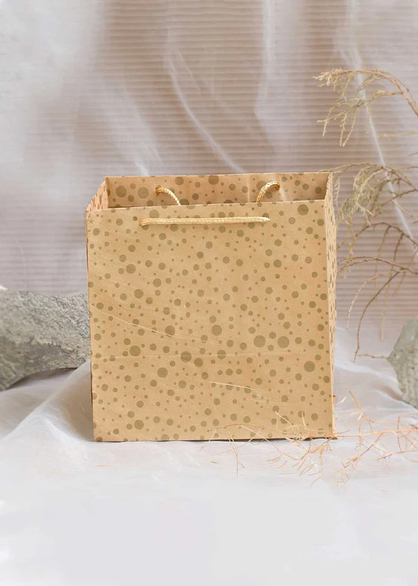 H03 06 (5.5"x7.5"x7.5") Kraft Gift Bag | Perfect for Birthday Gifts, Party Favors, Small Retail Items, Promotional Giveaways and Everyday Use