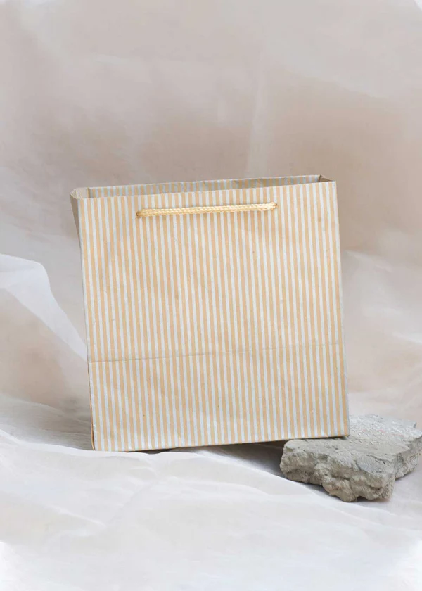 H03 11 (5.5"x7.5"x7.5") Kraft Gift Bag | Perfect for Birthday Gifts, Party Favors, Small Retail Items, Promotional Giveaways and Everyday Use