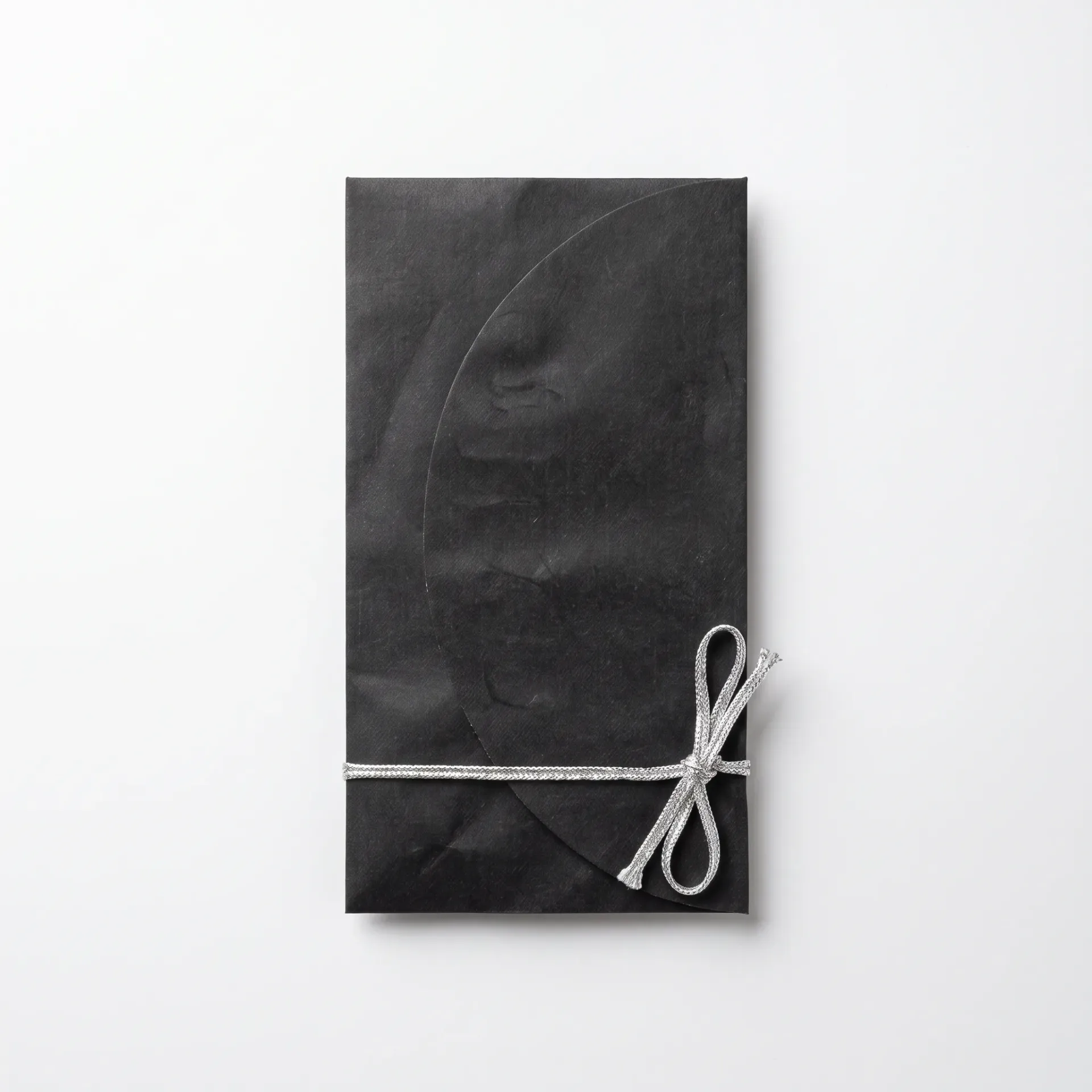 [M03009PAPER] M03 09 | ELEGANT MATTE BLACK ENVELOPE