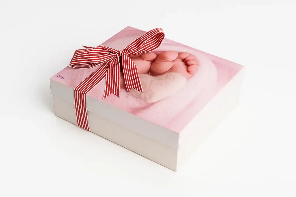 B35 44 (11"x14"x4") Pink Gift Box | Newborn Baby Girl Gift Box | Baby Shower Gift Box | Baby Essentials Packaging | Gender Reveal Gift Box 