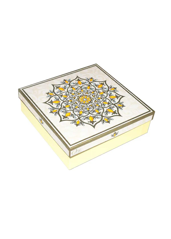 B15 01 ( 7"x7"x2") Cream Gift Box | Hajj Gift Box | Eid Gift Box | Wedding Gift Box | Birthday Gift Box