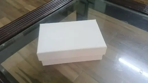 [B0731WHITE0] B07 31 (4"x6"x2") Plain White Gift Box | Sweet Gift Box for 1/4kg